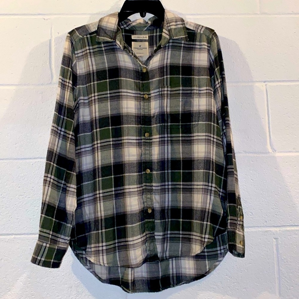 NWOT American Eagle 🦅 Green and Grey Plaid Button Down Women’s Shirt size S/P